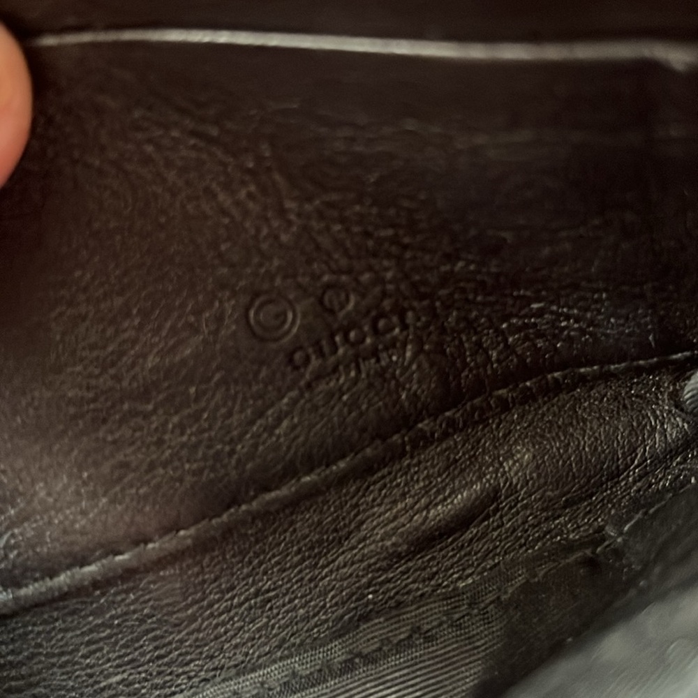 Vintage Gucci Guccissima black leather monogram zip wallet, zipper pulls missing - Picture 6 of 6